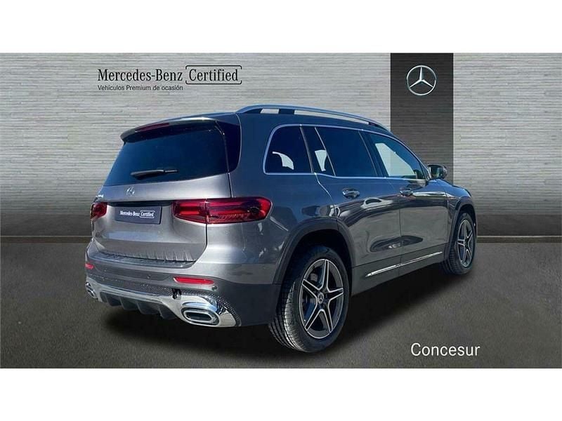 Usado Mercedes GLB200 150 CV (110 kW) 2024 Gris montaña SUV
