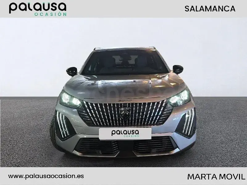 Nuevo Peugeot 2008 Style 110 CV (80 kW) 2026 Gris / plata SUV