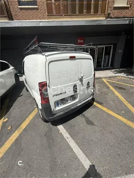Usado Fiat Fiorino 80 CV (58 kW) 2016 Blanco Monovolumen