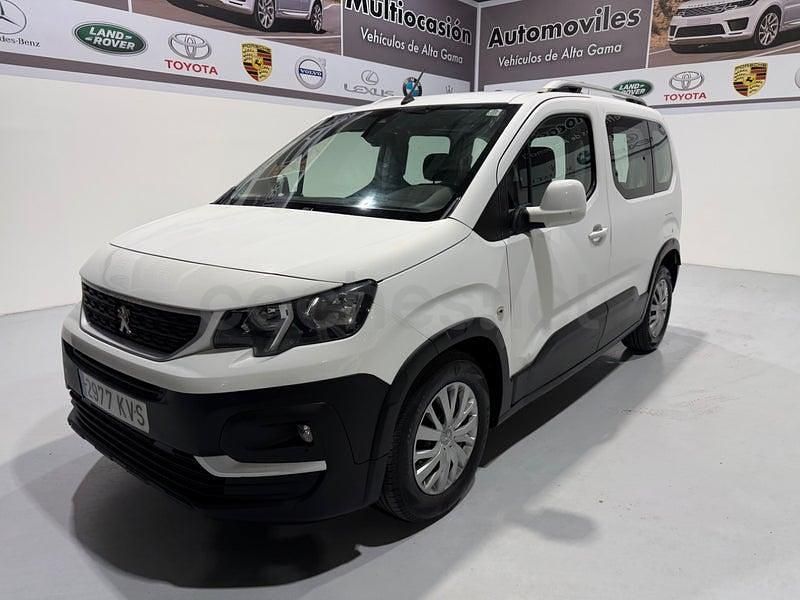 Usado Peugeot Rifter Access 100 CV (73 kW) 2019 Blanco Monovolumen