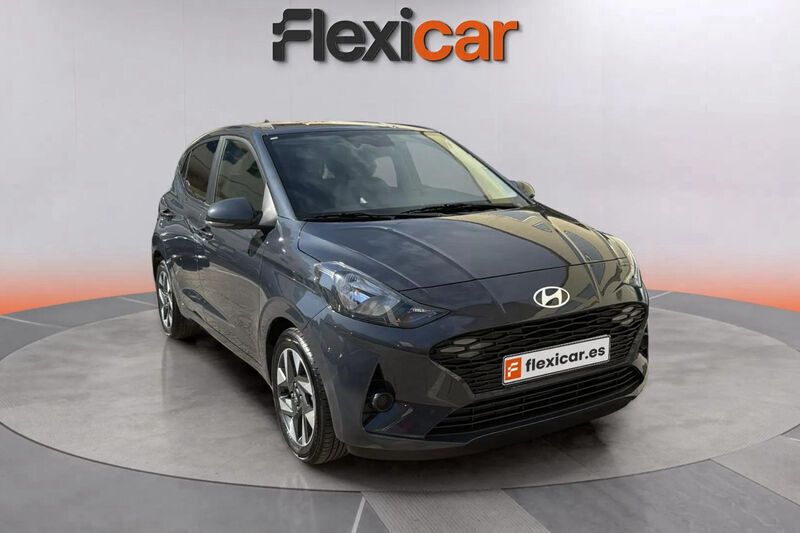 Negro Usado 2024 Hyundai i10 Utilitario | 13.690 € (Buen precio) - Imagen 1/4