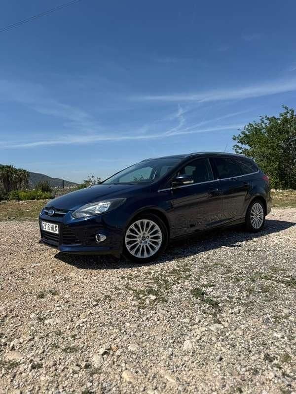 Używany Ford Focus Titanium 114 KM (83 kW) 2012 Niebieski Kombi