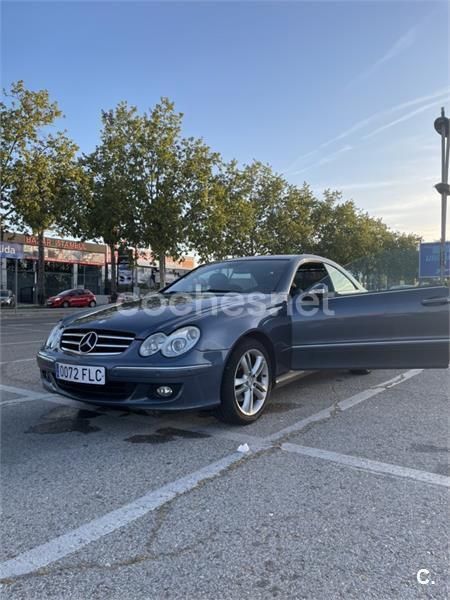 Azul Usado 2007 Mercedes CLK280 Avantgarde Coupe | 9500 € (Precio justo) - Imagen 1/4