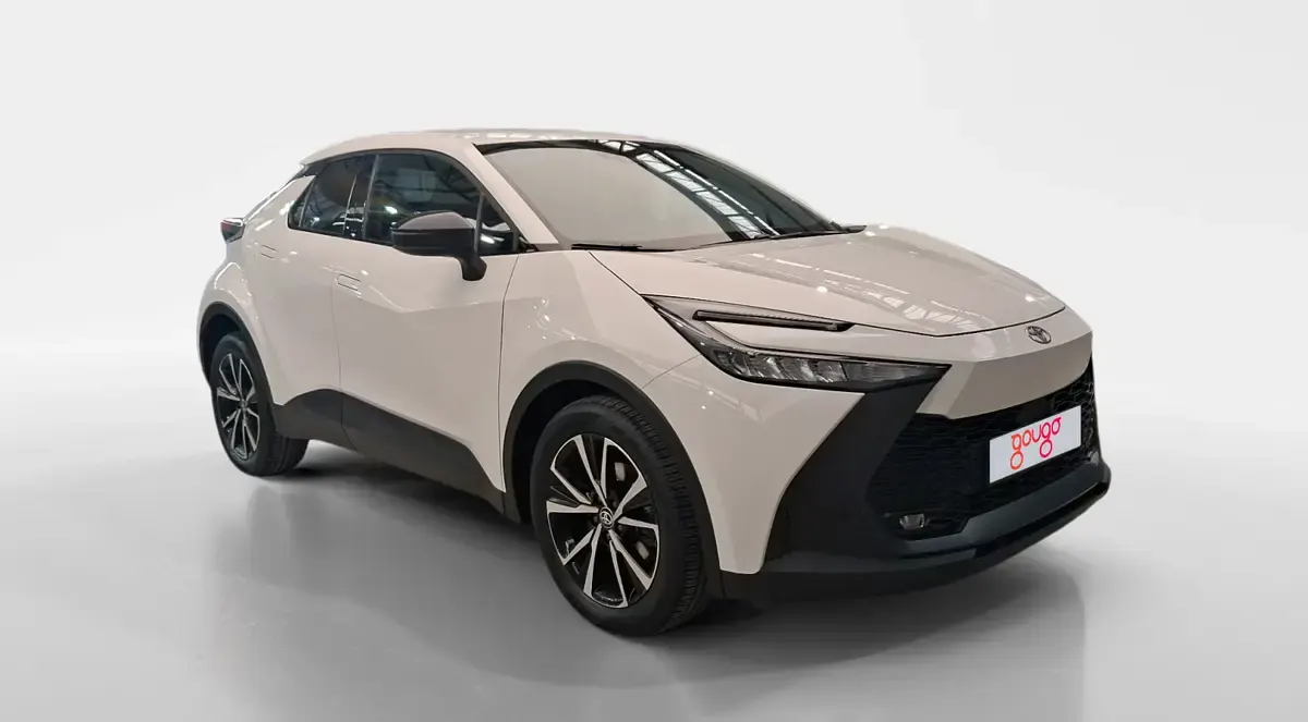 Usado Toyota C-HR Advance 140 CV (102 kW) 2025 Blanco SUV