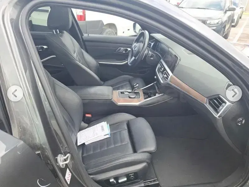 Usado BMW 330e 292 CV (214 kW) 2021 Gris / plata Familiar
