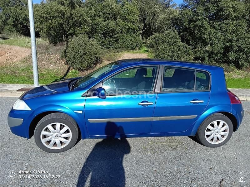 Usado Renault Mégane II Dynamique 105 CV (77 kW) 2008 Azul Berlina