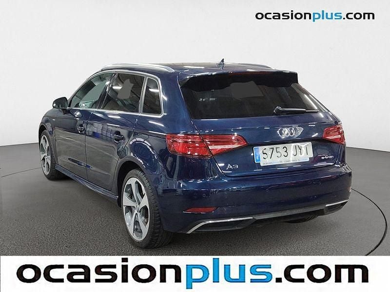 Usado Audi A3 Sportback Sport 204 CV (150 kW) 2017 Azul Utilitario