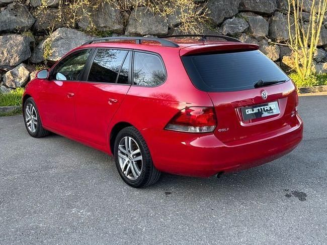 Usado VW Golf VI Advance 105 CV (77 kW) 2010 Rojo Utilitario