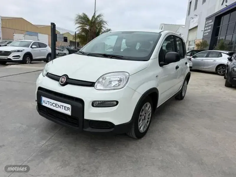 Usado Fiat Panda 70 CV (51 kW) 2023 Blanco Utilitario