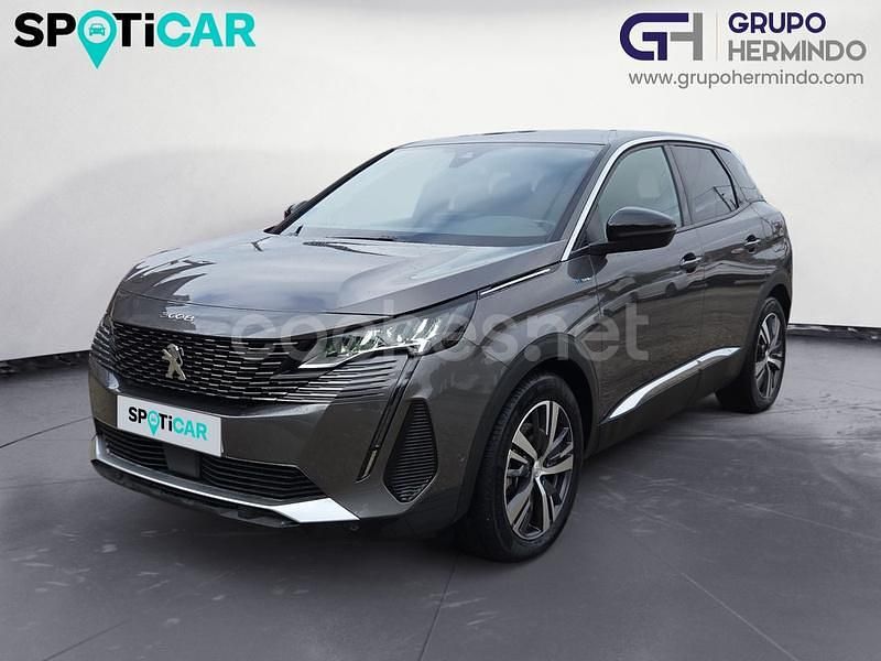 Usado Peugeot 3008 Allure 225 CV (165 kW) 2023 Gris / plata SUV