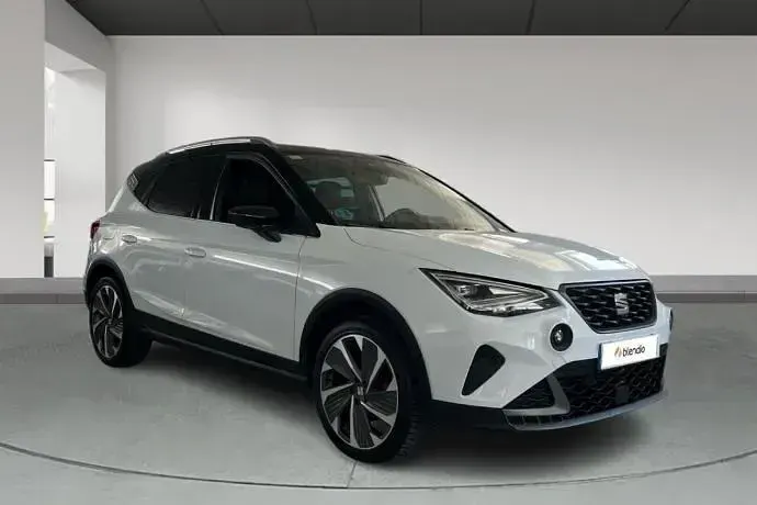 Usado Seat Arona FR 150 CV (110 kW) 2021 SUV