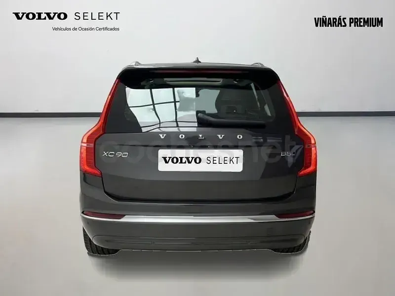Usado Volvo XC90 Ultimate 235 CV (172 kW) 2023 Gris / plata SUV