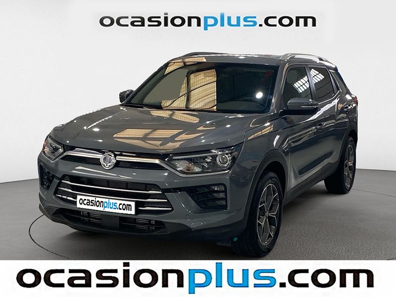 Gris Nuevo 2025 Ssangyong Korando SUV | 20.435 € (Precio justo) - Imagen 1/4