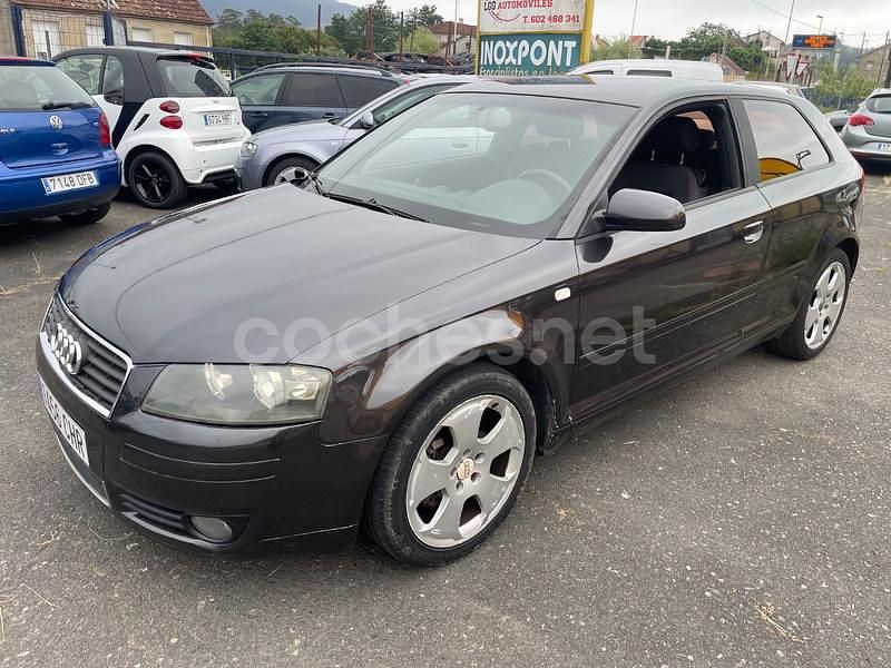 Negro Usado 2005 Audi A3 Ambition Berlina | 3499 € (Un poco caro) - Imagen 1/4