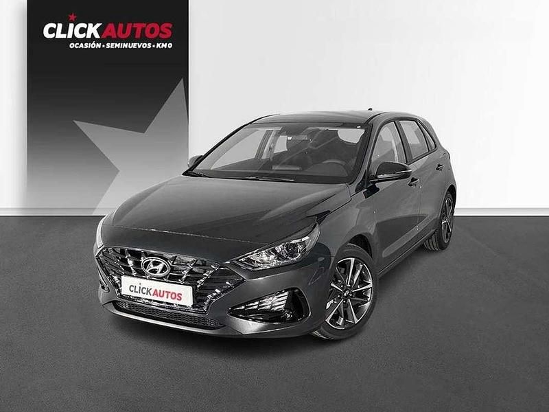 Negro Usado 2024 Hyundai i30 Utilitario | 16.750 € (Buen precio) - Imagen 1/4