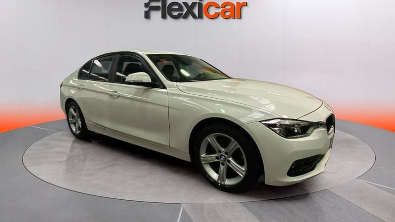 Usado BMW 318 150 CV (110 kW) 2016 Blanco Berlina