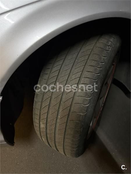 Usado BMW 320 136 CV (100 kW) 2000 Gris / plata Berlina
