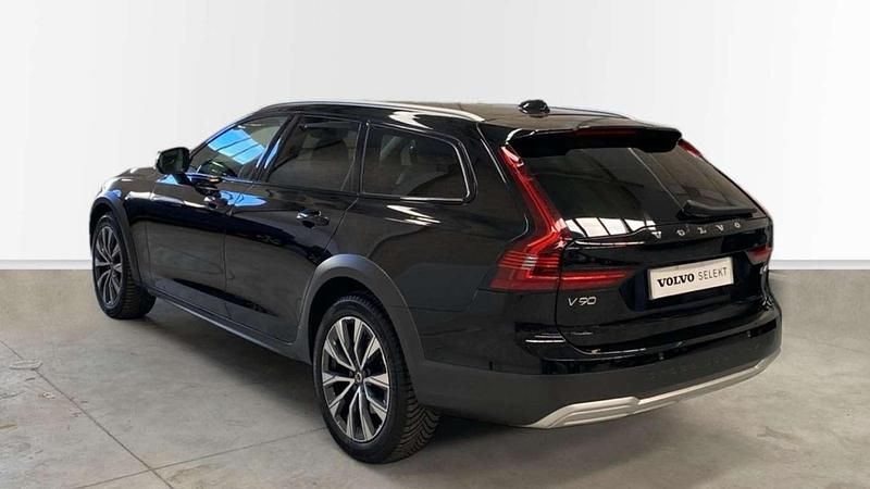 Usado Volvo V90 CC Core 197 CV (144 kW) 2023 Negro Familiar