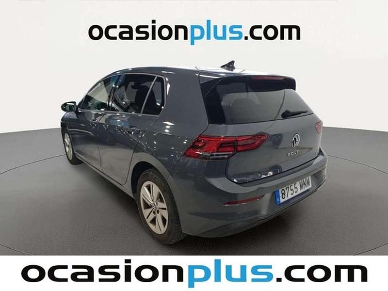 Usado VW Golf VIII Life 131 CV (96 kW) 2024 Gris Utilitario