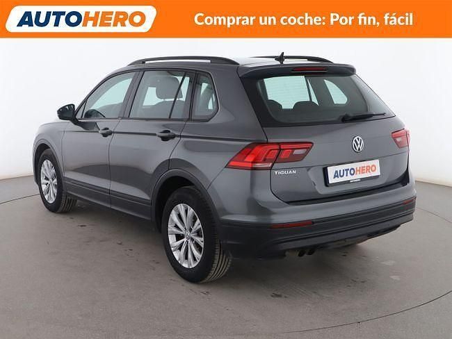 Begagnad VW Tiguan Edition 126 HK (92 kW) 2018 Grå SUV