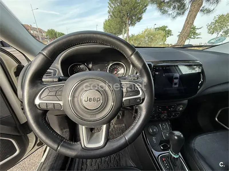 Usado Jeep Compass Limited 170 CV (125 kW) 2018 Blanco SUV