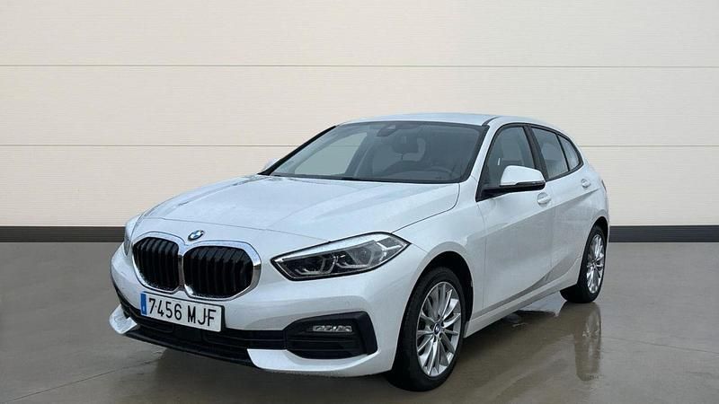 Usado BMW 118 136 CV (100 kW) 2023 Blanco Utilitario