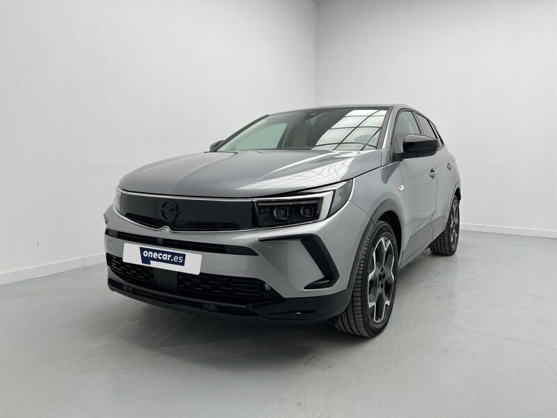 Gris Nuevo 2025 Opel Grandland X SUV | 29.590 € (Precio justo) - Imagen 1/4