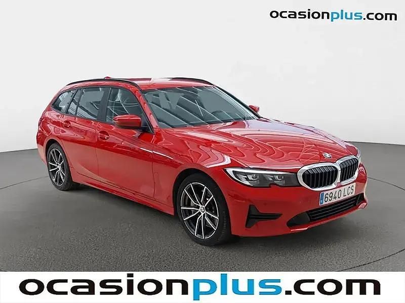 Używany BMW 330 265 KM (194 kW) 2019 Czerwony Kombi