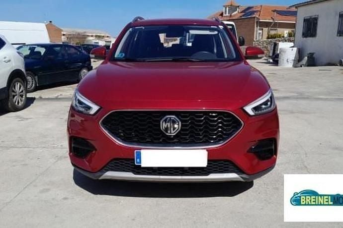 Usado MG ZS Comfort 106 HP (77 kW) 2022 Sedan