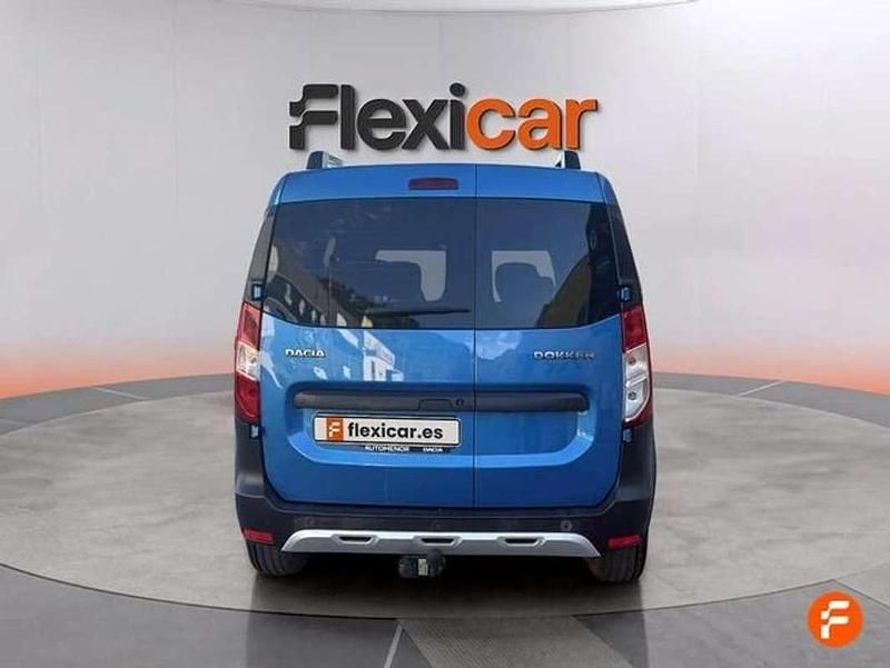 Usado Dacia Dokker 95 CV (69 kW) 2018 Azul Monovolumen