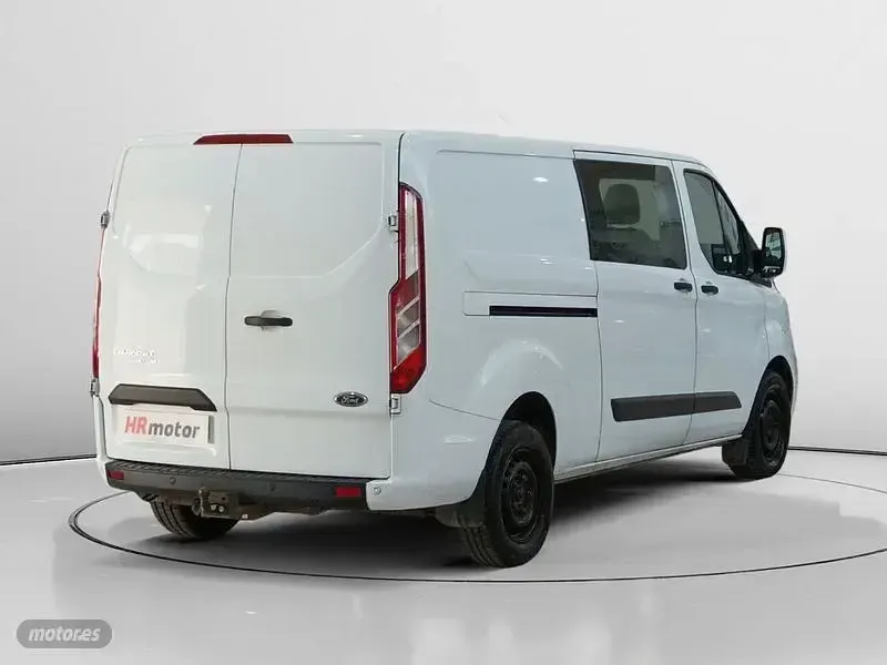 Usado Ford Transit Trend 130 CV (95 kW) 2022 Blanco Van