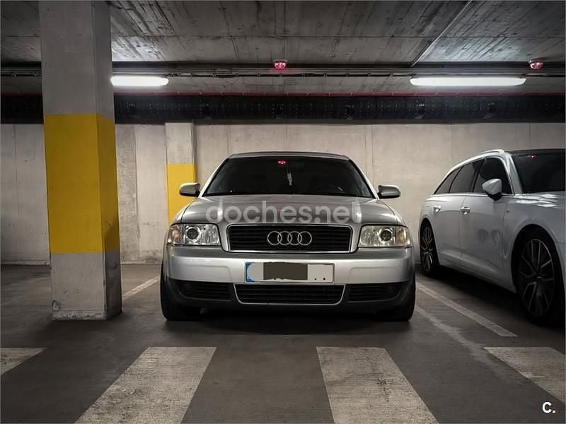 Usado Audi A6 163 CV (119 kW) 2002 Gris / plata Familiar