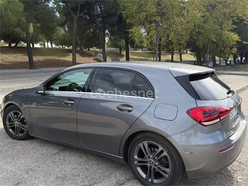 Gris / plata Usado 2019 Mercedes A200 Berlina | 19.900 € (Precio justo) - Imagen 1/4