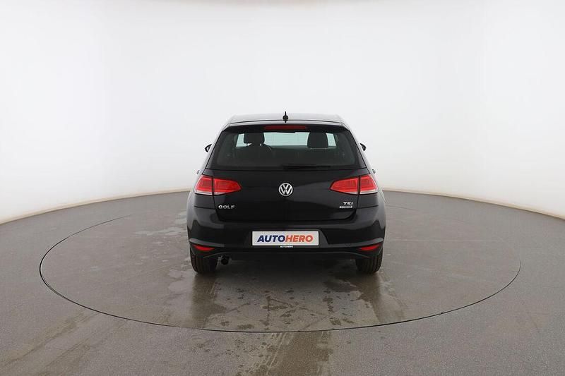 Usado VW Golf VII Edition 110 CV (80 kW) 2017 Negro Utilitario