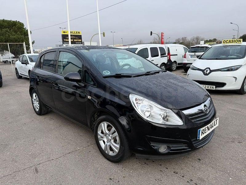 Usado Opel Corsa 95 CV (69 kW) 2010 Negro Utilitario
