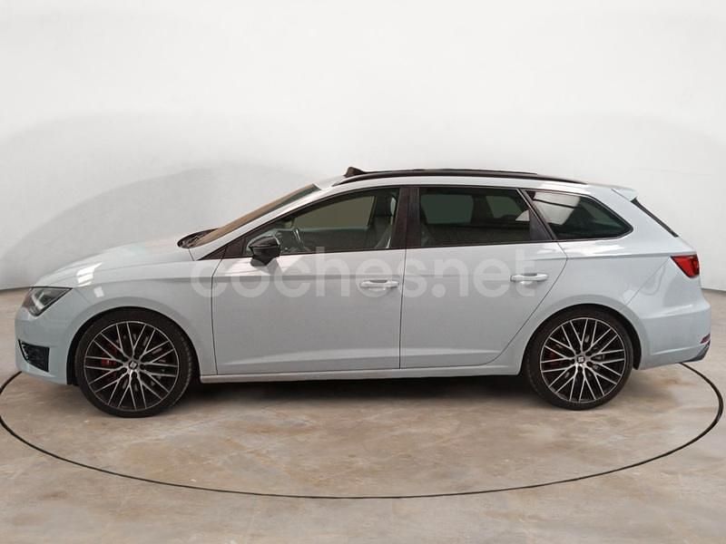 Usado Seat Leon CUPRA 300 CV (220 kW) 2016 Blanco Familiar