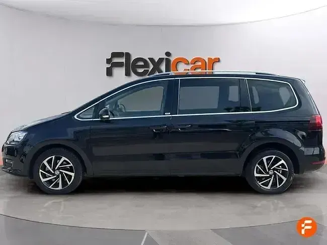 Usado VW Sharan Advance 150 CV (110 kW) 2019 Negro Monovolumen