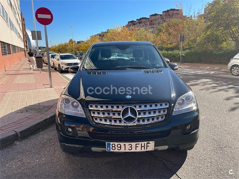 Usado Mercedes ML280 190 CV (139 kW) 2008 Azul SUV