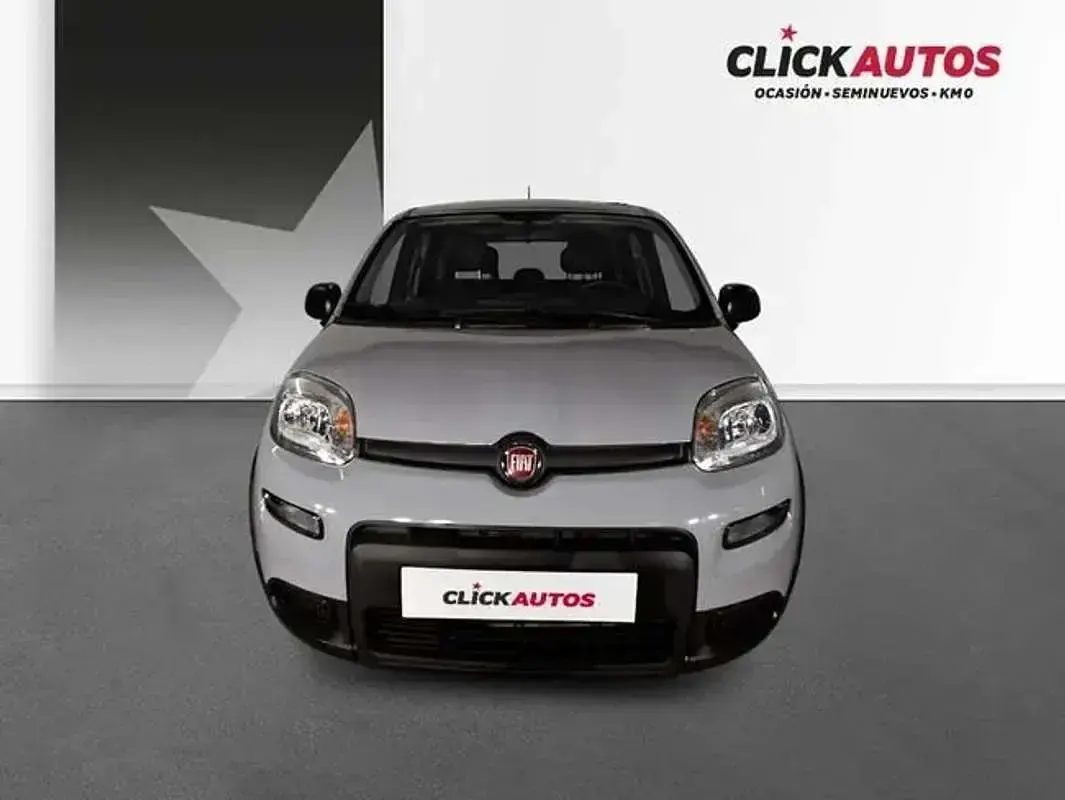 Usado Fiat Panda 71 CV (52 kW) 2023 Gris Utilitario