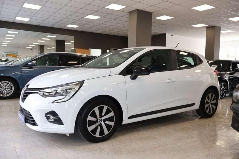 Usado Renault Clio V Equilibre 101 CV (74 kW) 2023 Blanco Utilitario