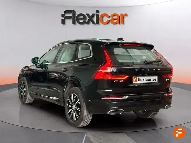 Usado Volvo XC60 Inscription 197 CV (144 kW) 2021 Negro SUV