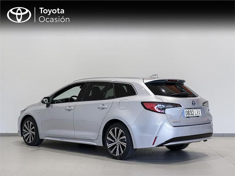 Usado Toyota Corolla Style 122 CV (89 kW) 2021 Gris