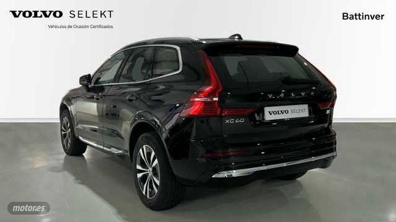 Usado Volvo XC60 Core 2023 Negro SUV