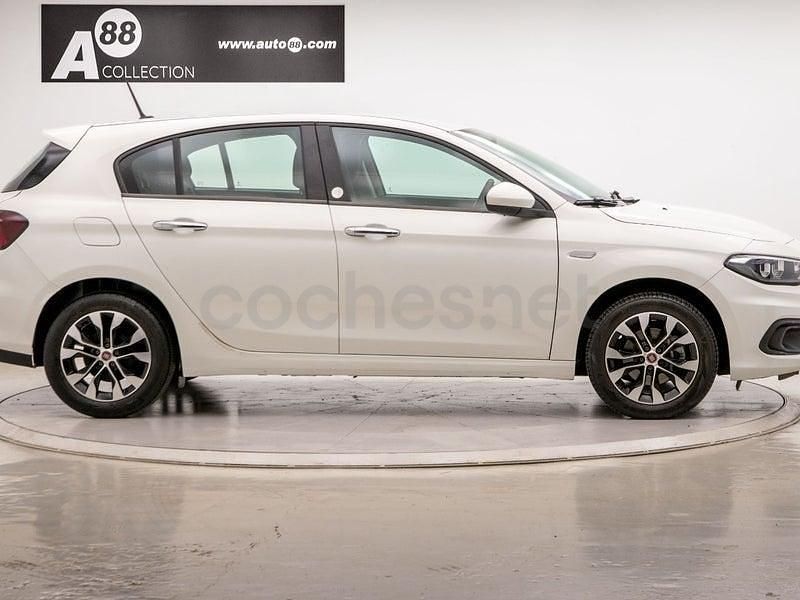 Usado Fiat Tipo Mirror 95 CV (69 kW) 2020 Blanco Berlina