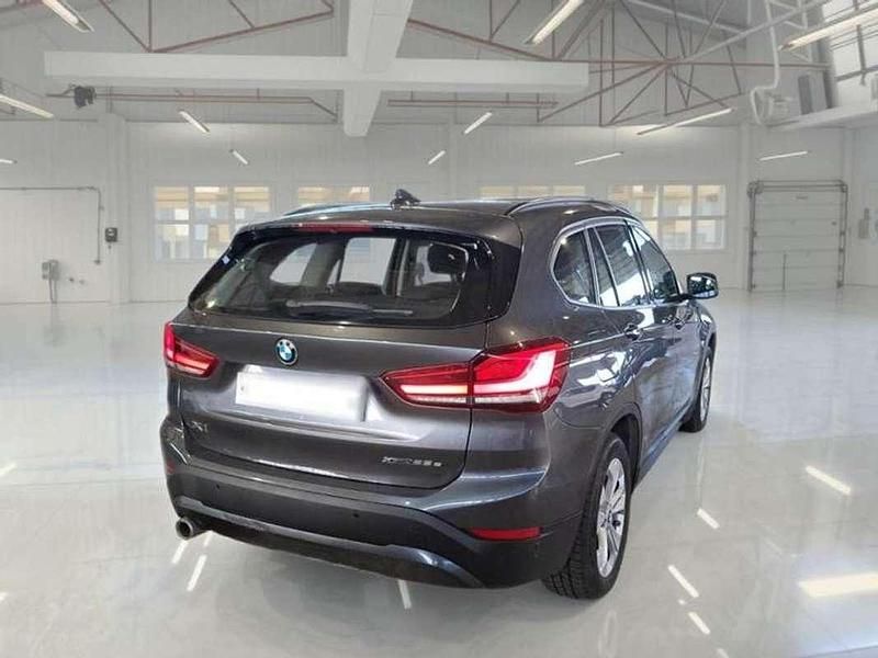 Usado BMW X1 220 CV (161 kW) 2021 Gris SUV