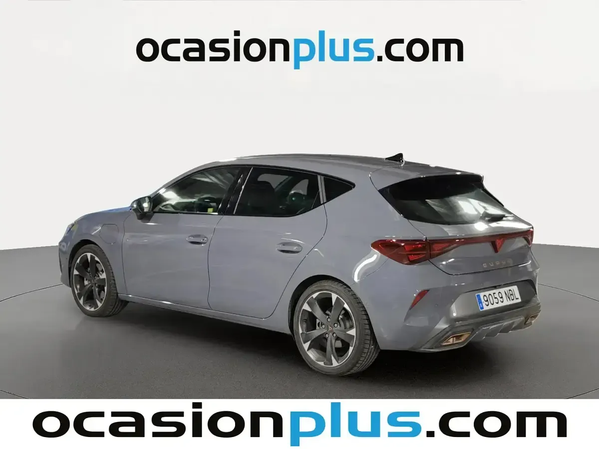 Usado Cupra Leon 204 CV (150 kW) 2025 Gris Berlina