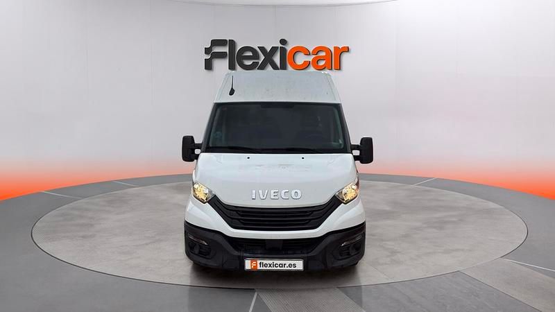 Usado Iveco Daily 156 CV (114 kW) 2023 Blanco
