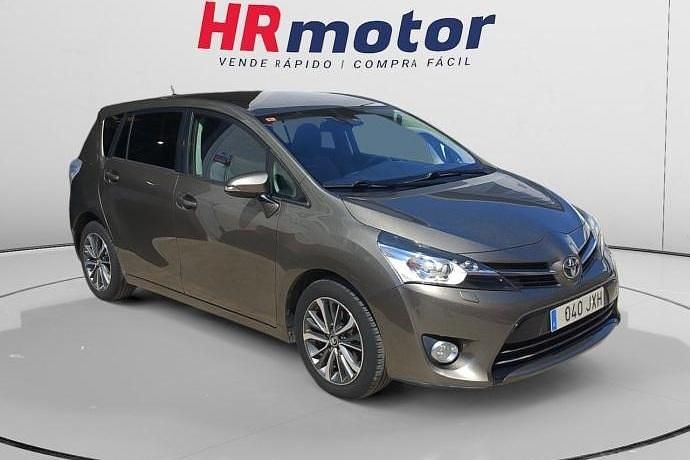 Usado 2017 Toyota Verso Business Edition Monovolumen | 14.690 € (Precio justo) - Imagen 1/4