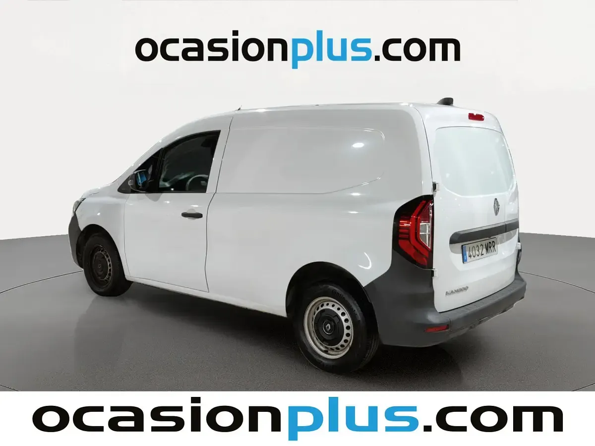 Usado Renault Kangoo 95 CV (69 kW) 2024 Blanco Monovolumen