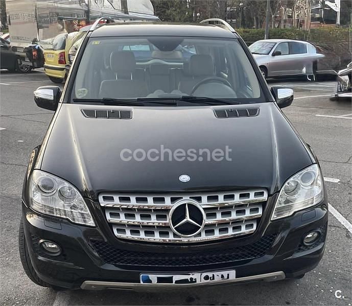 Usado Mercedes ML300 Edition 204 CV (150 kW) 2010 Negro SUV